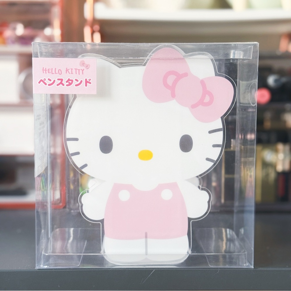 Sanrio Hello Kitty Makeup Brush Organizer Pen Holder